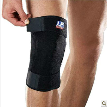  正品 护具保暖调整型篮球登山护膝防拉伤LP756