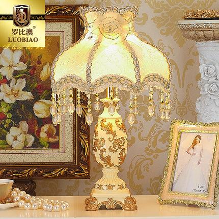 欧式台灯床头台灯卧室奢华复古蕾丝田园台灯公主客厅温馨婚庆结婚