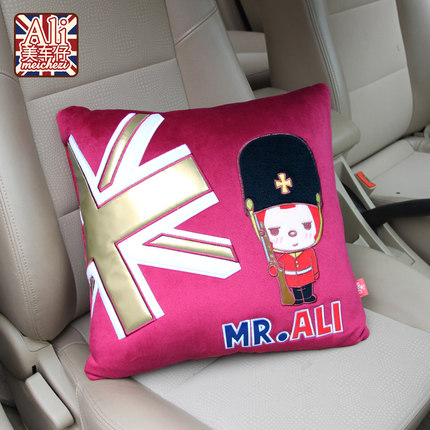 阿狸 可爱卡通汽车用方形抱枕 车内腰枕靠垫 家用沙发办公室靠背