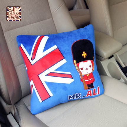 阿狸 可爱卡通汽车用方形抱枕 车内腰枕靠垫 家用沙发办公室靠背