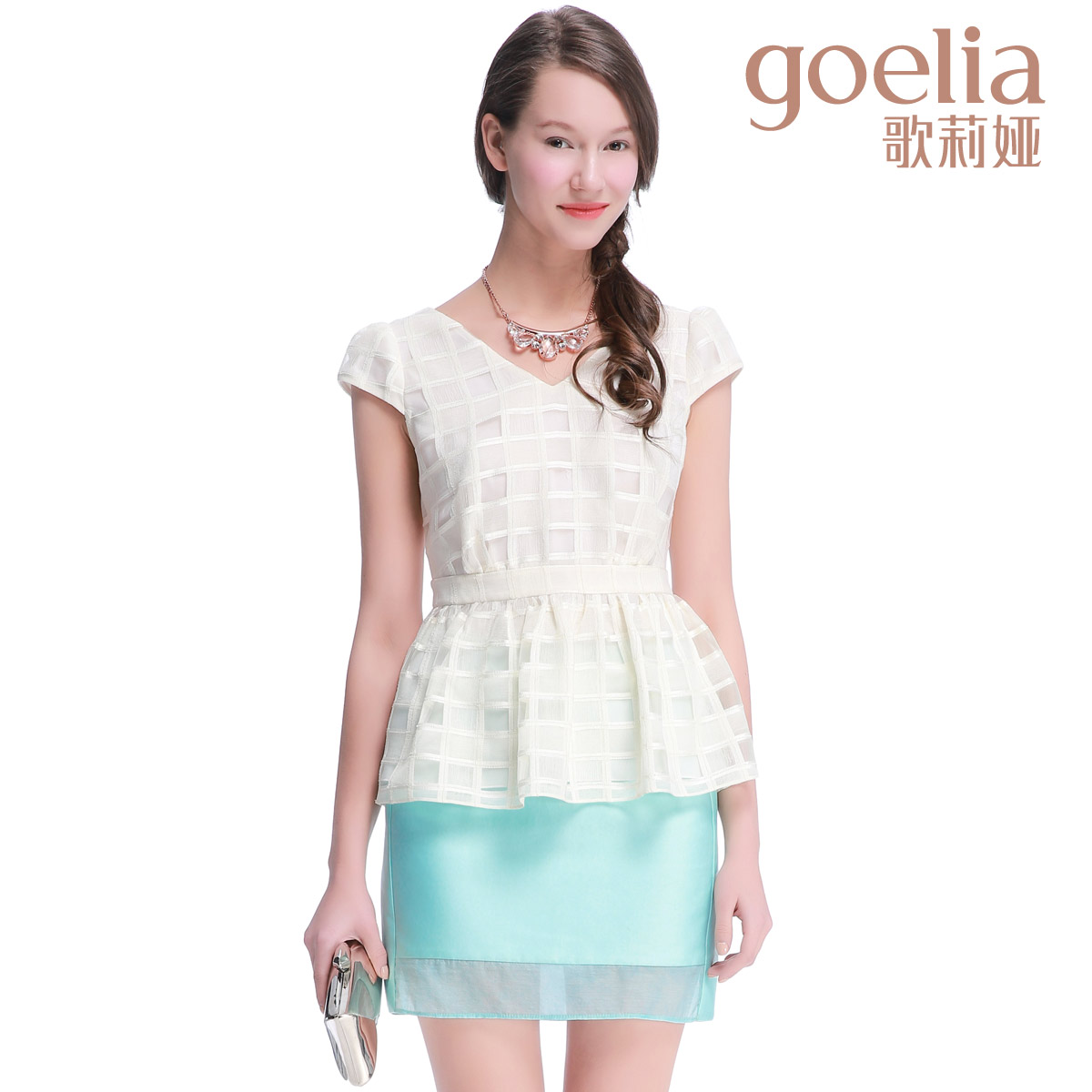 所属公司: 广东广州 广州市格风服饰有限公司 品牌:goelia/歌莉娅