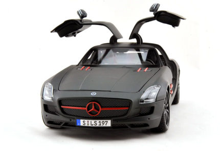 Buy Meritor Figure Maisto 1 18 Mercedes Sls Amg Gull Wing Door